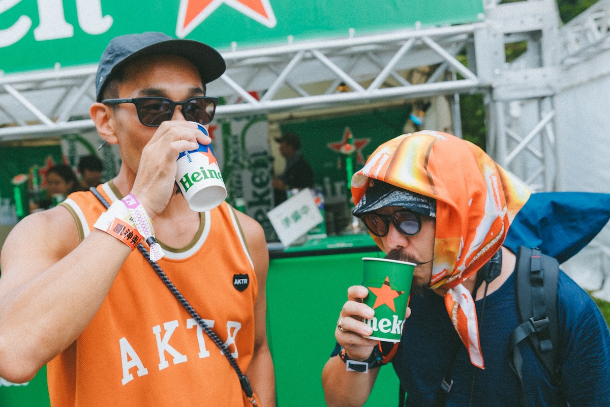 486A4725 25年目の苗場を彩った一杯！Heineken×＜FUJI ROCK FESTIVAL '24＞コラボファッションスナップをお届け！ #fujirock