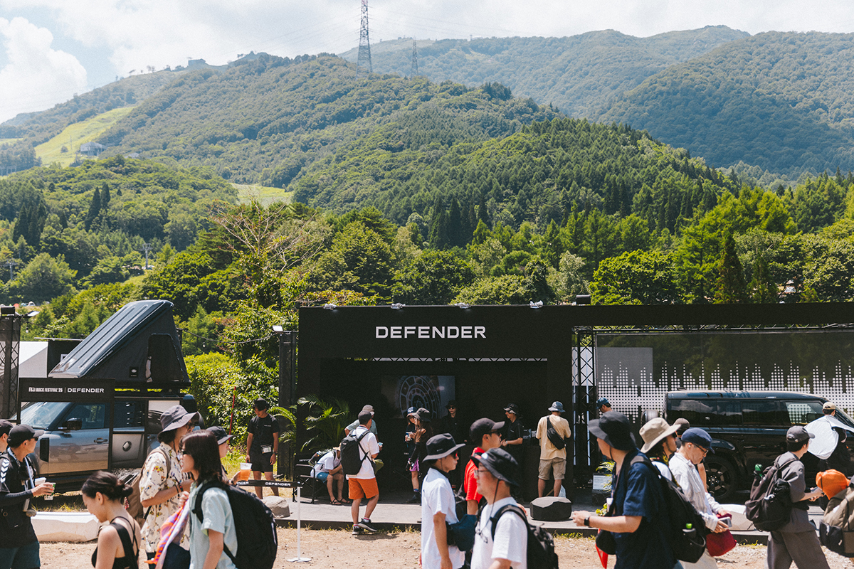 KK1_1533 フジロックで見つけた、もうひとつのステージ〈VOL.1〉──DEFENDERとAAAMYYY #fujirock