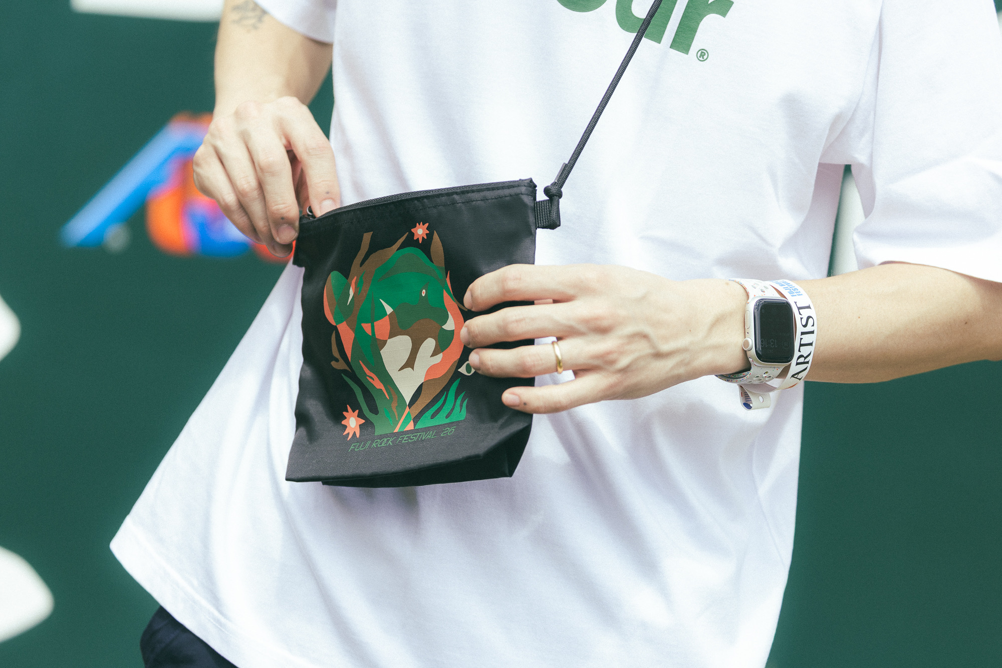 624175027537052143 バブアーがフジロック初参戦！ 苗場で出会う“夏のバブアー” ブースレポート＆アーティストスナップ